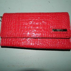 Kenneth Cole Reaction Signature Womens Wallet Red Carryall Wallet